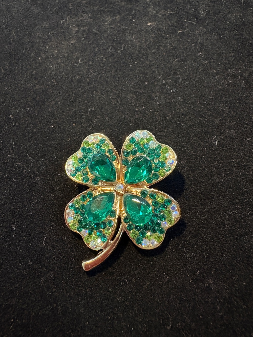 Gold-Tone Green Four-Leaf Clover Brooch with Emerald Crystals